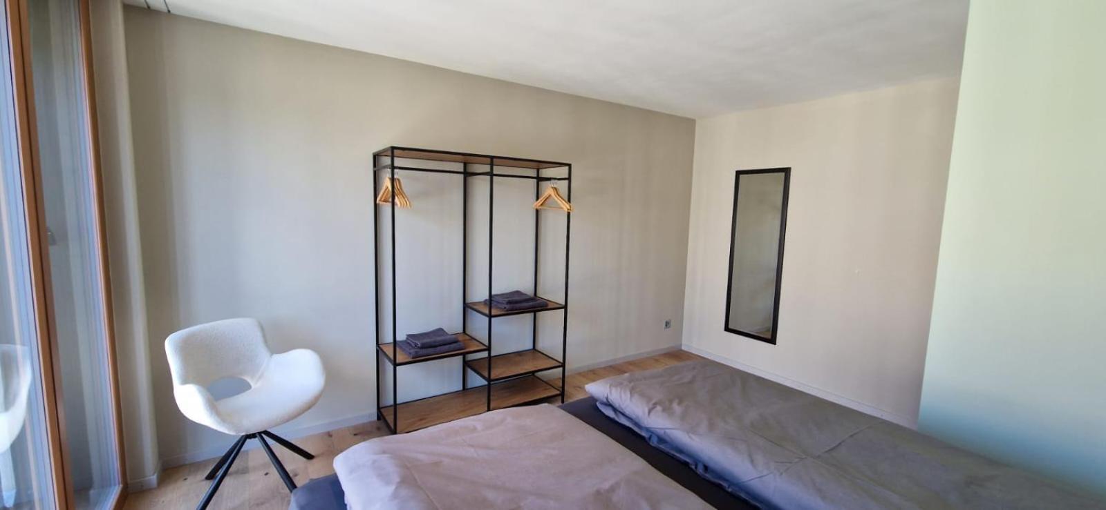 Visionary Hospitality Bassersdorf, Zuerich - Premium In Swiss Style With Free Parking, Washer, Kitchen, Terrace, Vaulted Cellar Event Room, 15' & Airport * Bassersdorf
