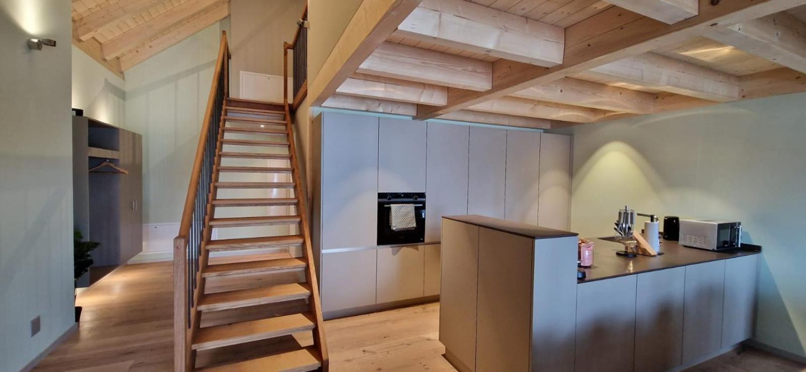 Apartment Visionary Hospitality Bassersdorf, Zuerich - Premium In Swiss Style With Free Parking, Washer, Kitchen, Terrace, Vaulted Cellar Event Room, 15' & Airport *